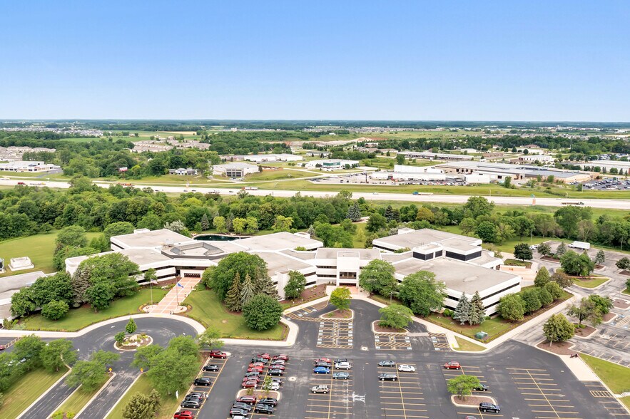 More Photos Of 1100 Employers Blvd, De Pere Office For Lease