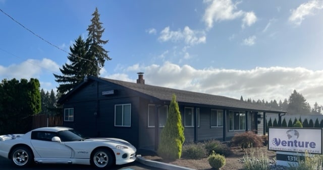 More Photos Of 1316 NE 99th St, Vancouver Medical For Sale