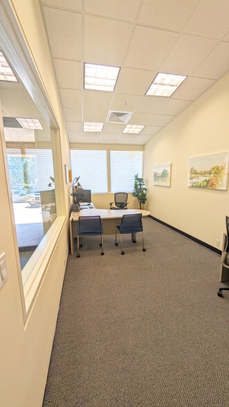 More Photos Of 800 Miramonte Dr, Santa Barbara Office For Lease