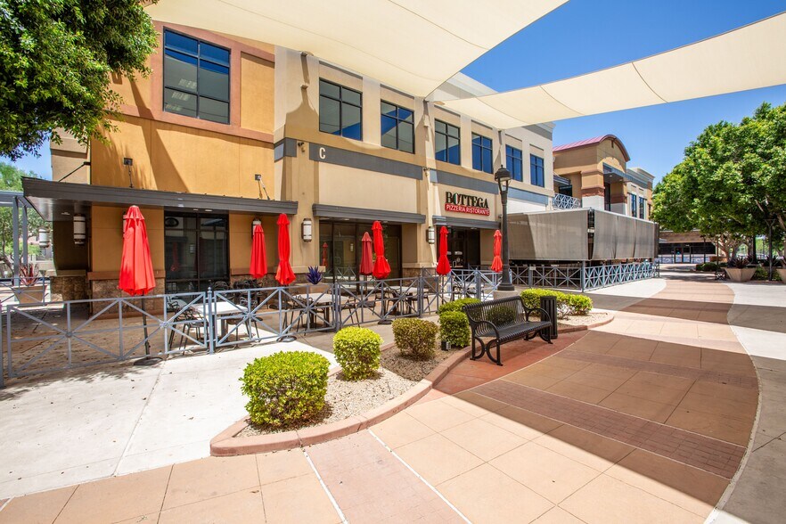 More Photos Of N 59th Ave, Glendale Unknown For Lease