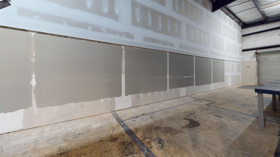 More Photos Of 4187 Milgen Rd, Columbus Warehouse For Lease