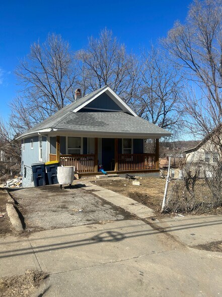 More Photos Of ,  Unknown For Sale