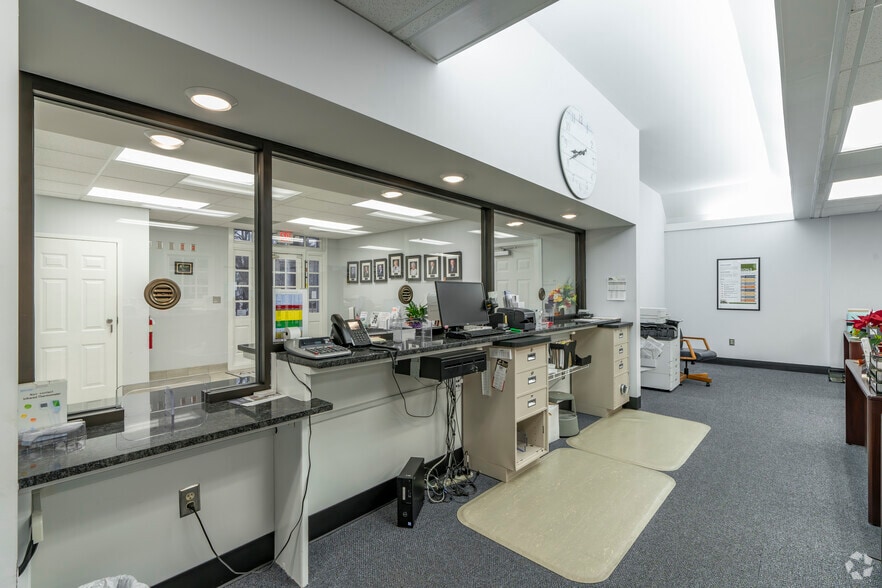 More Photos Of 125 E Virginia Ave, Bessemer City Bank For Sale