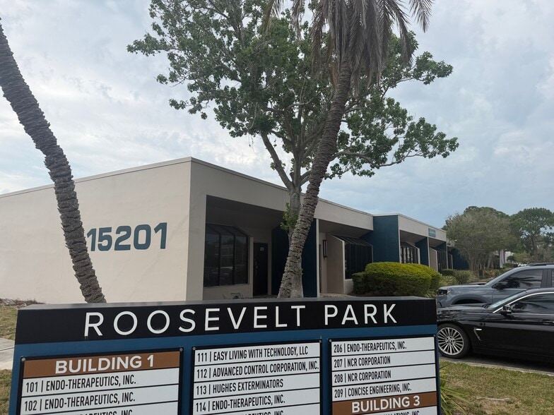 More Photos Of 15201 Roosevelt Blvd, Clearwater Unknown For Lease