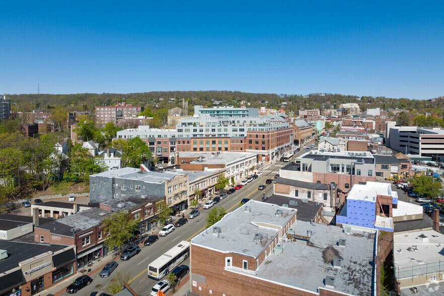 More Photos Of 352 Bloomfield Ave, Montclair Storefront Retail Office For Lease