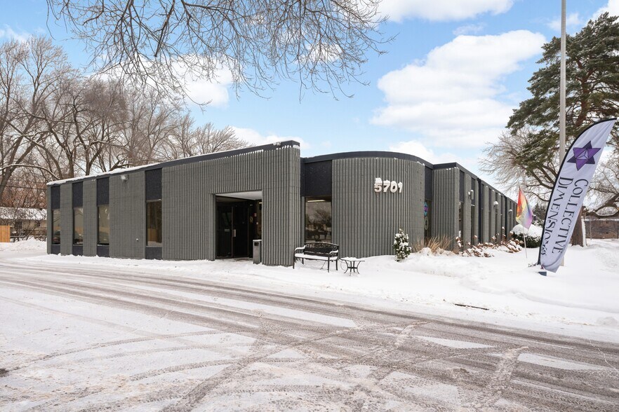 More Photos Of 5701 N Kentucky Ave, Crystal Loft Creative Space For Sale