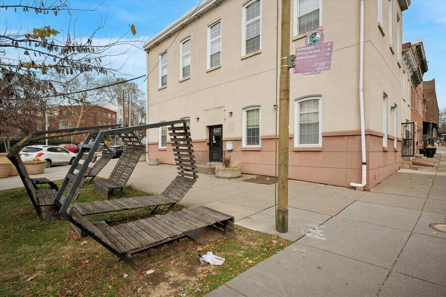 More Photos Of 4147 Woodland ave, Philadelphia Office For Sale