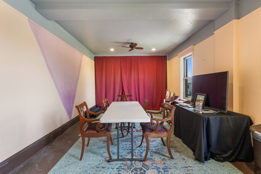 More Photos Of 5131 NE 23rd Ave, Portland Religious Facility For Sale