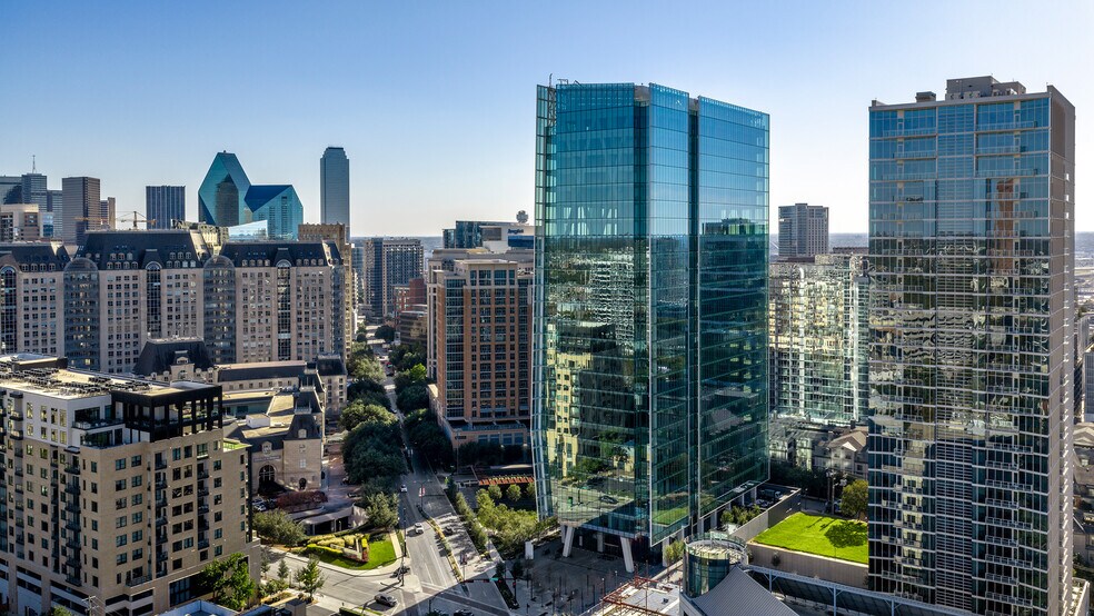 More Photos Of 2323 Cedar Springs Rd, Dallas Office For Lease