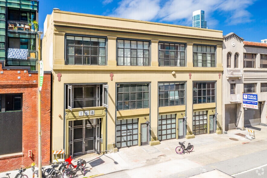 Primary Photo Of 164 Townsend St, San Francisco Office For Lease