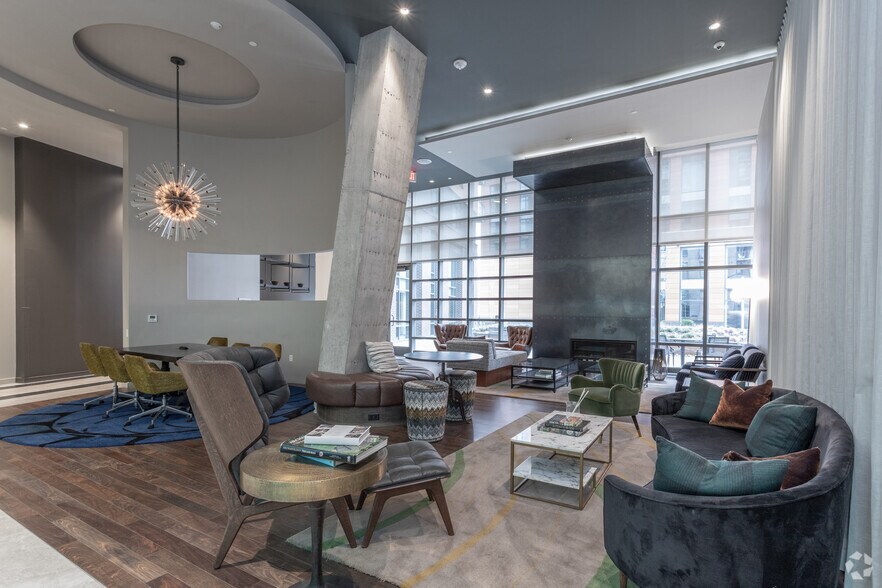 More Photos Of 1008 N Glebe Rd, Arlington Apartments For Lease