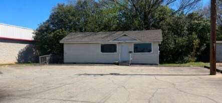 Primary Photo Of 3603 Victory Dr, Columbus Office For Lease