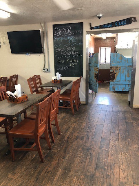 More Photos Of 2 E James St, Sterling Convenience Store For Sale