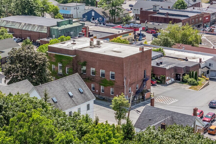 More Photos Of 192 Main St, Ellsworth Storefront For Sale