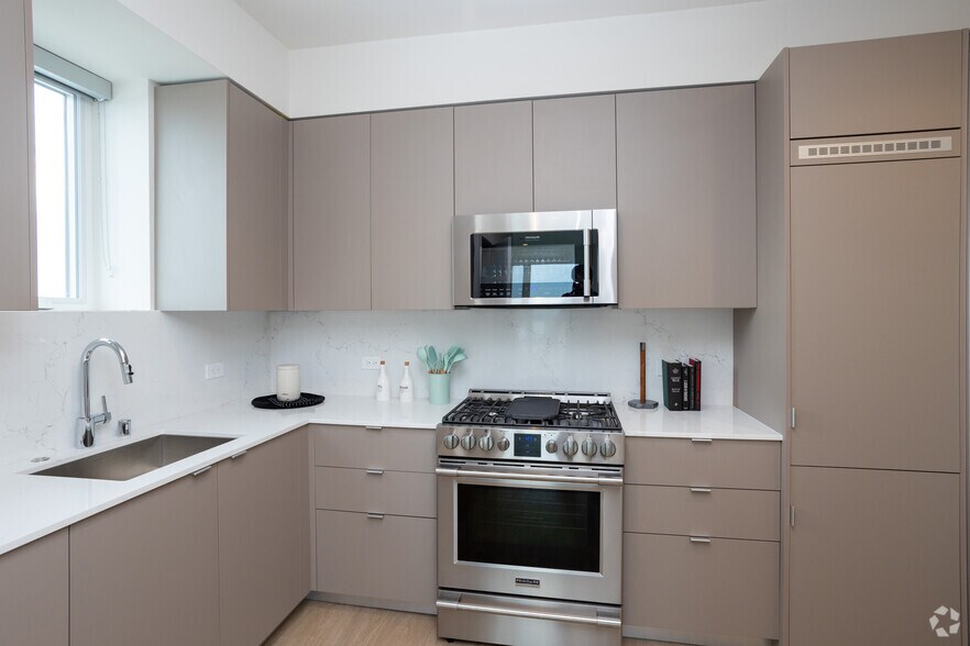 More Photos Of 1775 Beloit Ave, Los Angeles Apartments For Sale