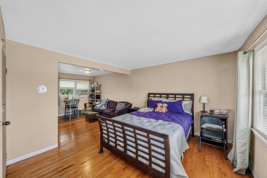 More Photos Of 308 Columbus Pl, New Brunswick Apartments For Sale