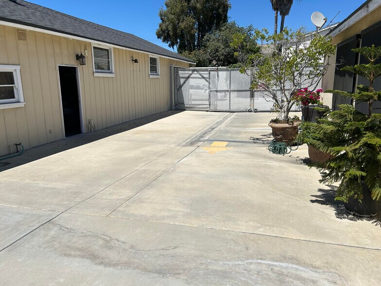 More Photos Of 125 N Euclid Ave, Fullerton Medical For Lease