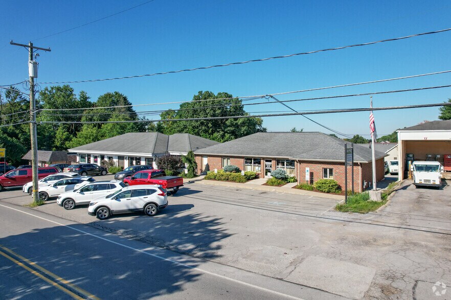 More Photos Of 132 Pittsburgh St, Saxonburg General Retail For Lease