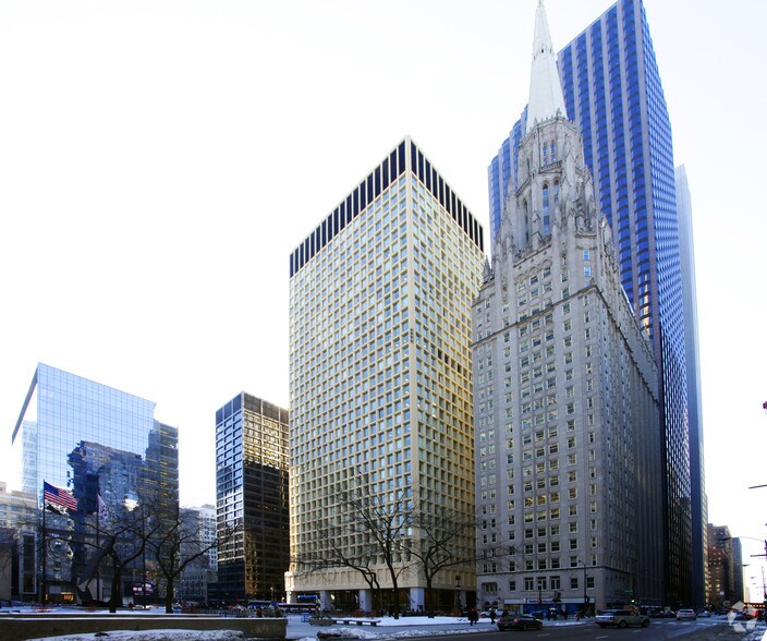 More Photos Of 69 W Washington St, Chicago Office For Lease