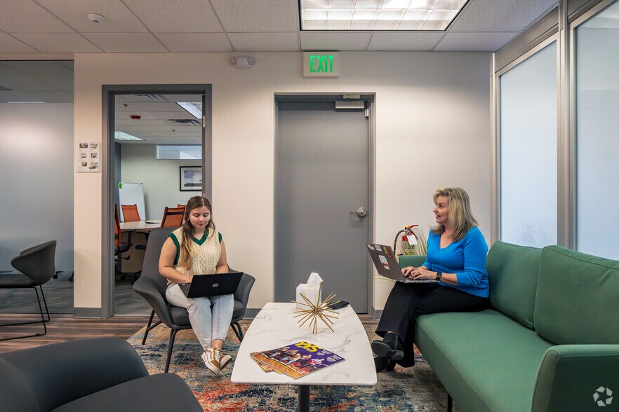 More Photos Of 4845 Pearl East Cir, Boulder Coworking Space