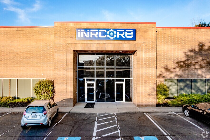 More Photos Of 311 Sinclair Rd, Bristol Light Manufacturing For Lease