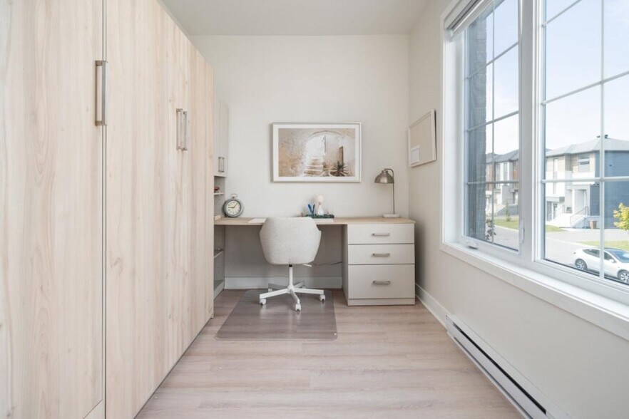 More Photos Of 13575 Rue Du Médoc, Mirabel Apartments For Sale