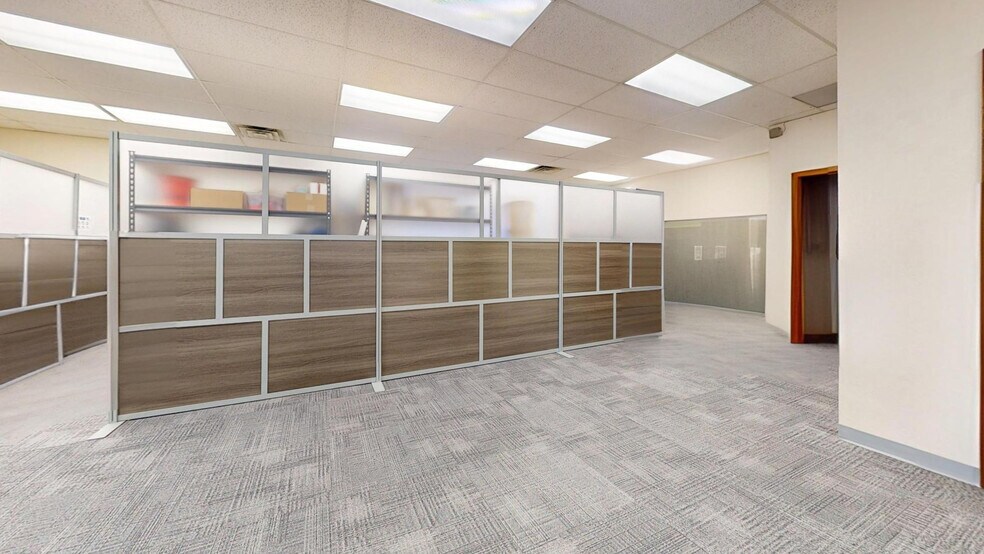 More Photos Of 821 Airport Ct, Olympia Office For Lease