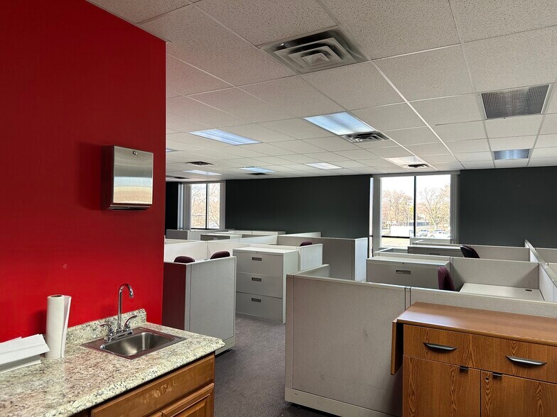 More Photos Of 11355 Stephens Rd, Warren Office For Sale