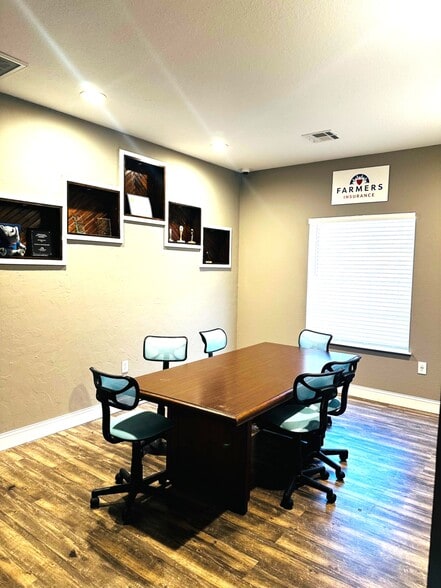 More Photos Of 3201 E Memorial, Edmond Office For Lease