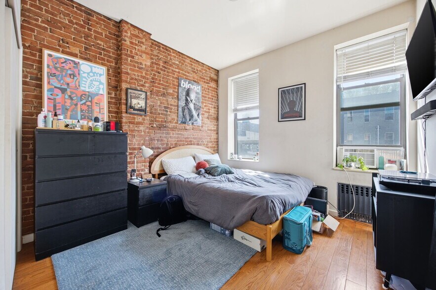 More Photos Of 513 Grand St, Brooklyn Storefront Retail Residential For Sale