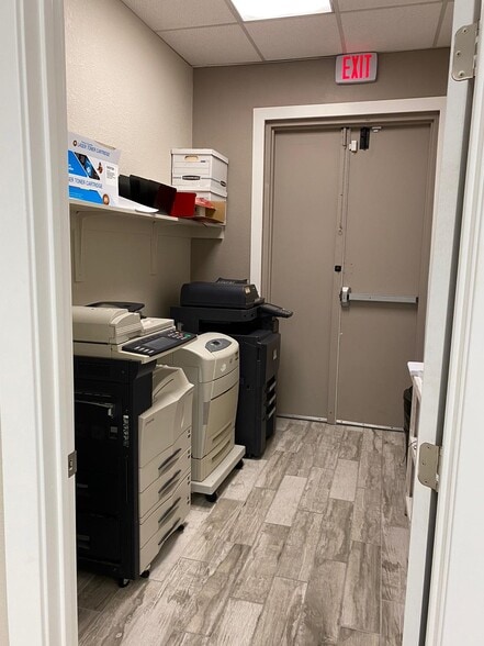 More Photos Of 2001 S Rainbow Blvd, Las Vegas General Retail For Sale