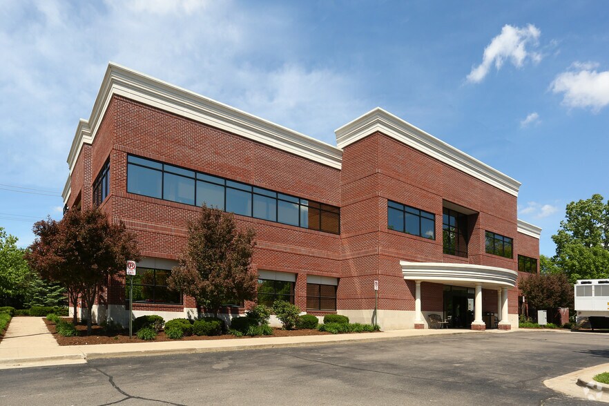 Primary Photo Of 2050 N Haggerty Rd, Canton Township Medical For Lease