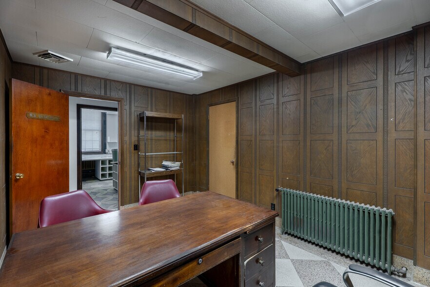 More Photos Of 1085 E Delavan Ave, Buffalo Warehouse For Sale