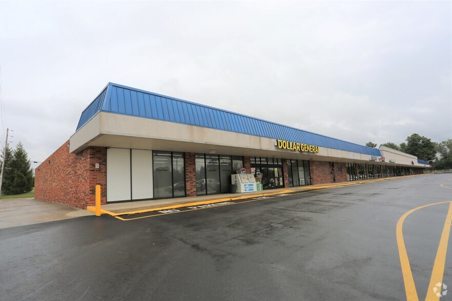More Photos Of 791-839 Pearl Rd, Brunswick General Retail For Sale