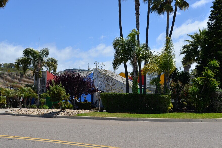 More Photos Of 3421 Tripp Ct, San Diego Loft Creative Space For Lease