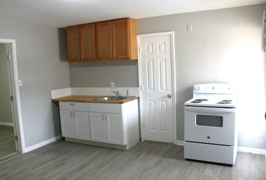 More Photos Of 760 Willow St, Jackson Apartments For Sale