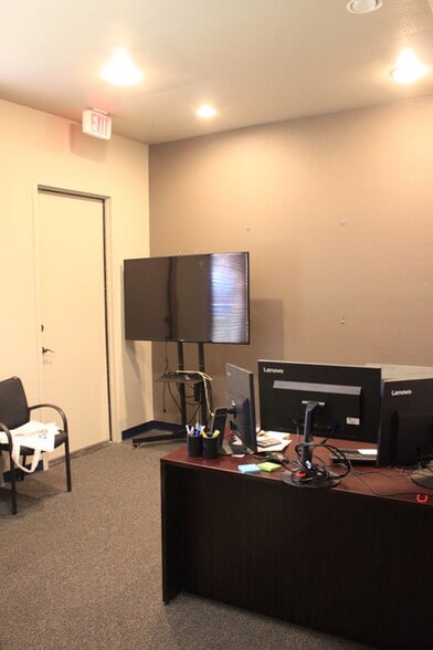More Photos Of 12171 W Parmer Ln, Cedar Park Medical For Lease