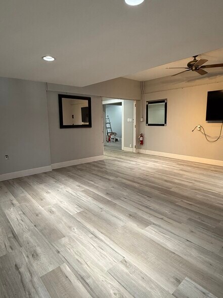 More Photos Of 842 S 1st St, San Jose Storefront For Lease
