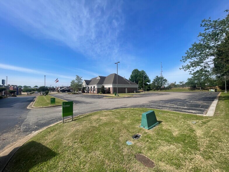 More Photos Of 5 Channing Way, Jackson Bank For Sale