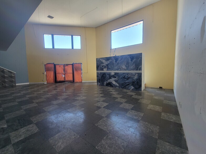 More Photos Of 2101 Pacific Coast Hwy, Lomita Storefront Retail Office For Lease