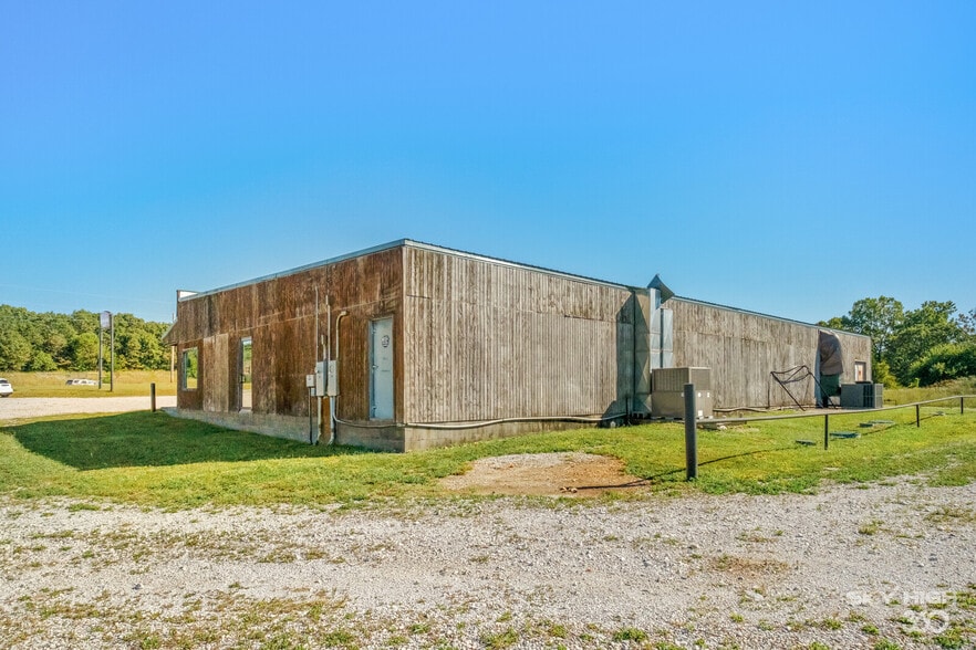 More Photos Of 16727 E Highway 62, Garfield Storefront Retail Office For Lease