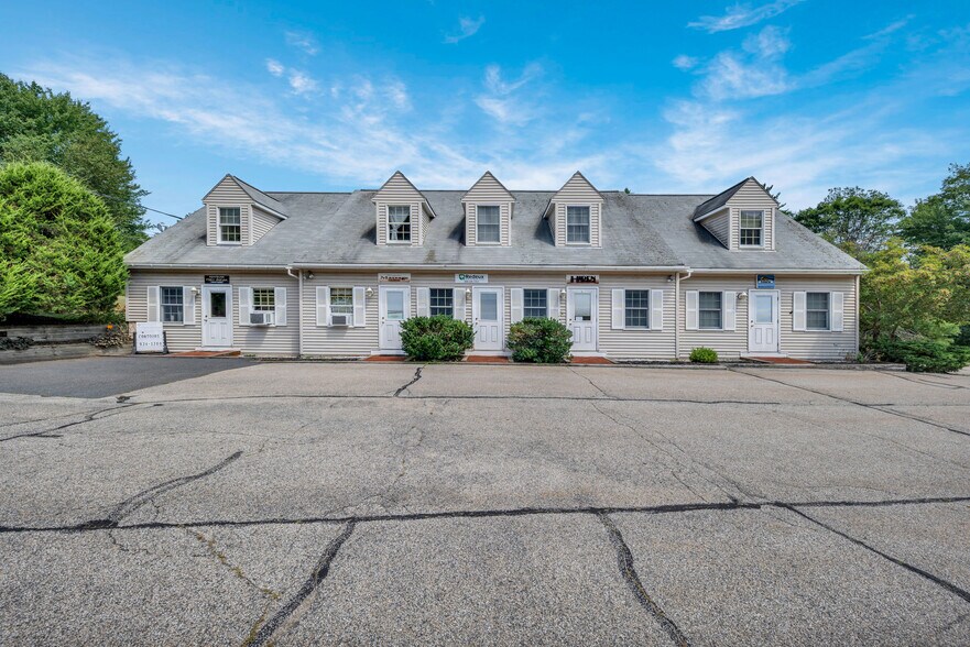 More Photos Of 77 Hancock Rd, Peterborough Flex For Sale