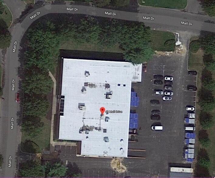 More Photos Of 48 Mall Dr, Hauppauge Light Manufacturing For Lease