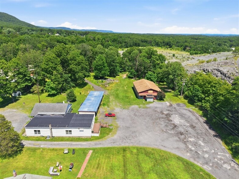Primary Photo Of 90 N Franklin St, Pen Argyl Office Residential For Sale
