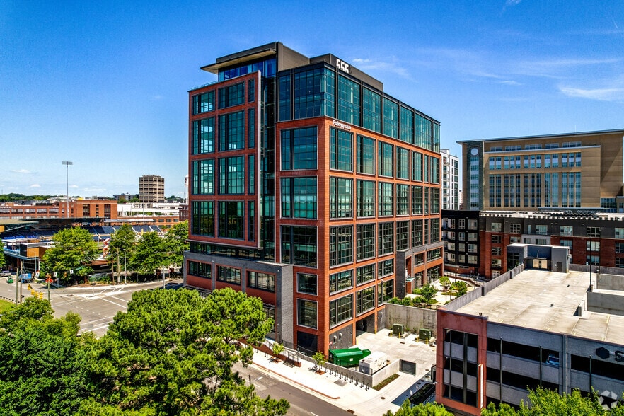 More Photos Of 555 S Mangum St, Durham Office For Lease