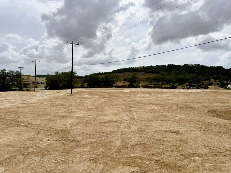 More Photos Of Stone Oak Pky & Canyon Golf Rd, San Antonio Land For Sale