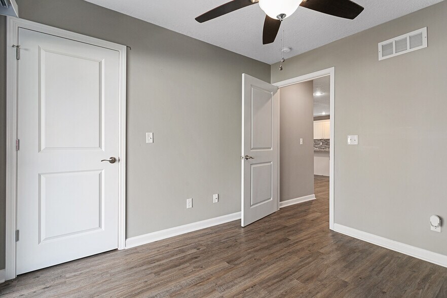 More Photos Of 601 Hillcrest St, Pleasant Hill Apartments For Sale