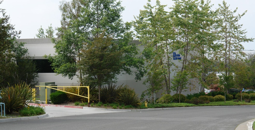 More Photos Of 1300 Specialty Dr, Vista Unknown For Lease