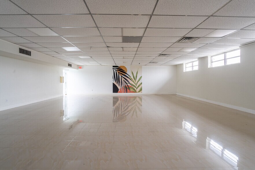 More Photos Of , Miami Unknown For Sale