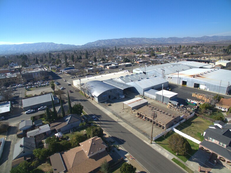 More Photos Of 11 E Abbey St, Winters Warehouse For Sale